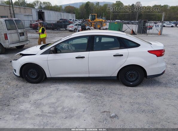 1FADP3E23GL399591 2016 FORD FOCUS White 