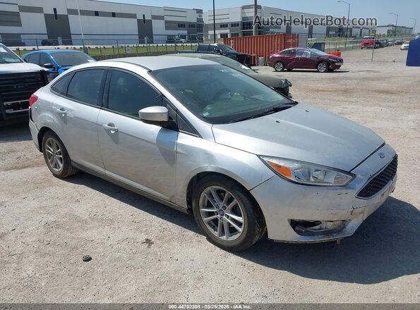 1FADP3F21JL269010 2018 FORD FOCUS Silver Przód prawy