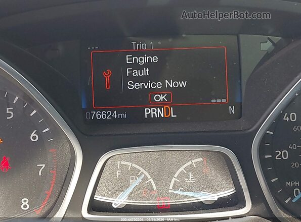 1FADP3F21JL269010 2018 FORD FOCUS Silver Widok tylnych siedzeń