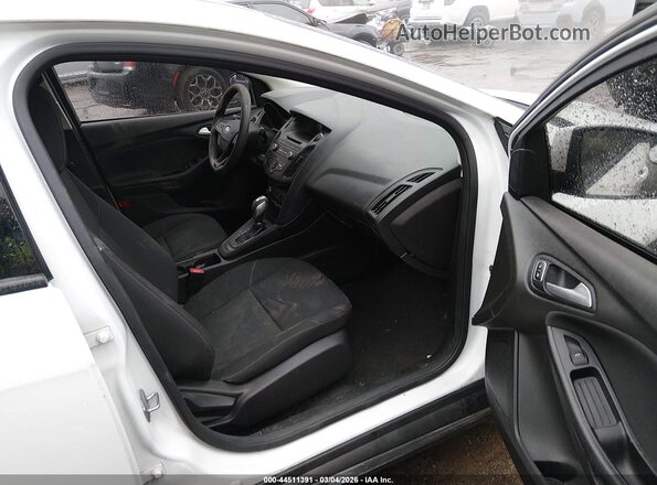 1FADP3F25GL269133 2016 FORD FOCUS White წინა სალონის ხედი