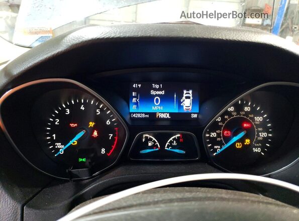 1FADP3F25JL331038 2018 FORD FOCUS Угольный Вид щитка приборов