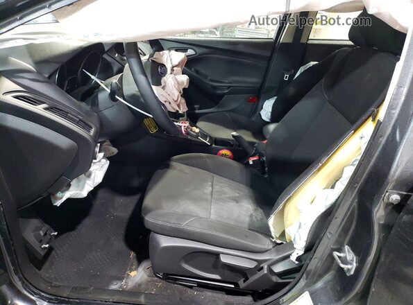 1FADP3F25JL331038 2018 FORD FOCUS Угольный Вид салона спереди