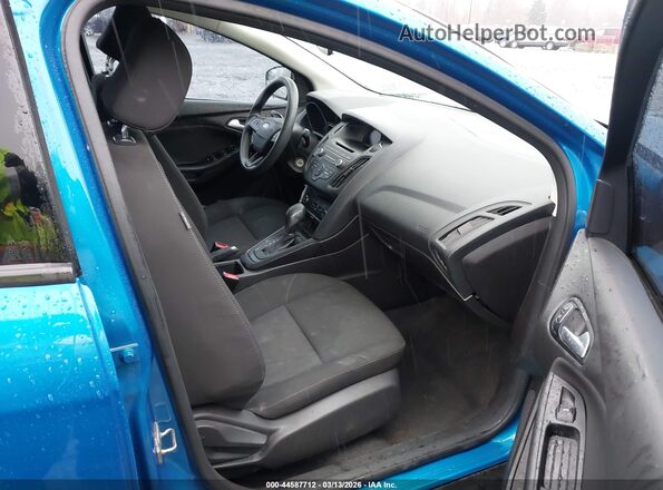1FADP3F27HL236183 2017 FORD FOCUS Blue 