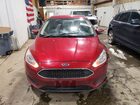 2017 Ford Focus Красный vin: 1FADP3F2XHL231091