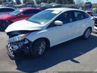 2018 Ford Focus Se Белый vin: 1FADP3F2XJL220663