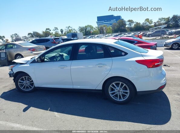 1FADP3F2XJL220663 2018 FORD FOCUS Белый 
