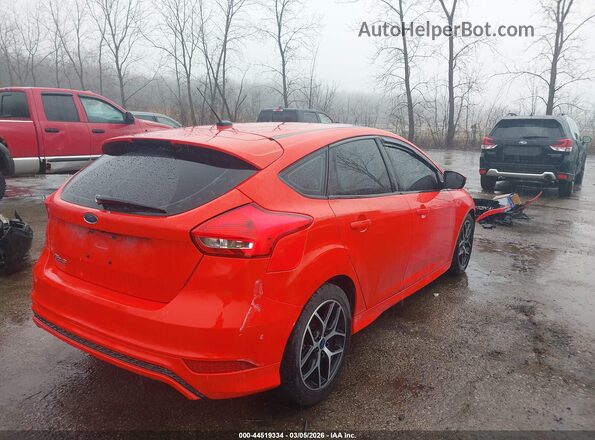 1FADP3K26GL215250 2016 FORD FOCUS Red Tył prawy