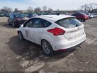 2017 Ford Focus Se Белый vin: 1FADP3K29HL216135