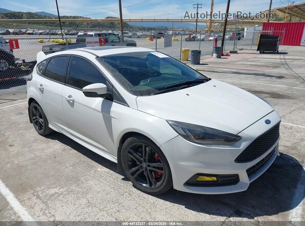 1FADP3L93JL211420 2018 FORD FOCUS ST Белый Передняя правая четверть