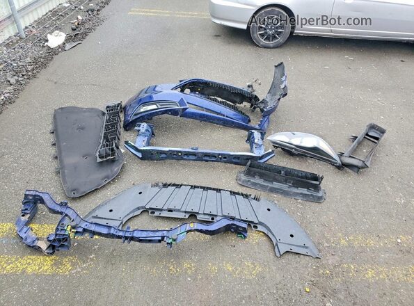 1FADP3L96HL240906 2017 FORD FOCUS Синий Вид подкапотного пространства