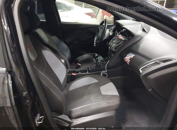 1FADP3L97JL325503 2018 FORD FOCUS ST Черный Вид салона спереди