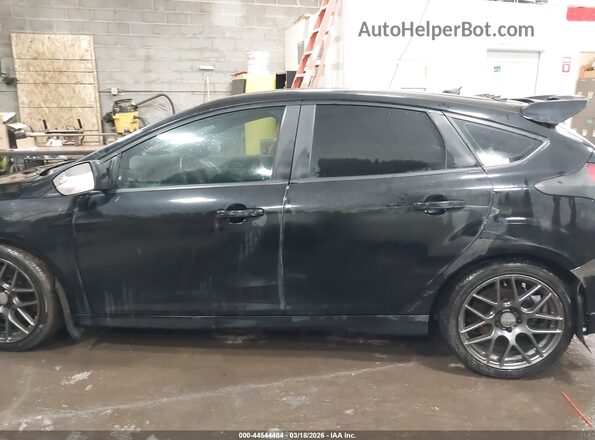 1FADP3L97JL325503 2018 FORD FOCUS ST Черный Вид задней части салона