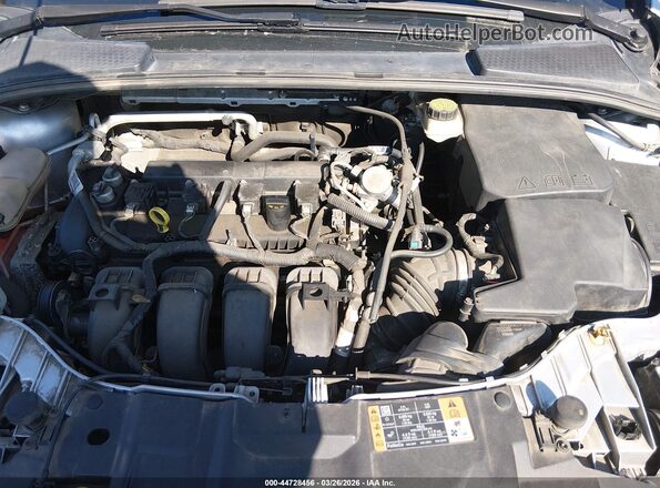 1FADP3M25HL232085 2017 FORD FOCUS Серебряный Вид сзади