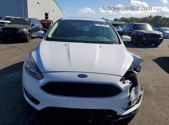 1FADP3M2XHL337365 2017 FORD FOCUS Белый Вид спереди