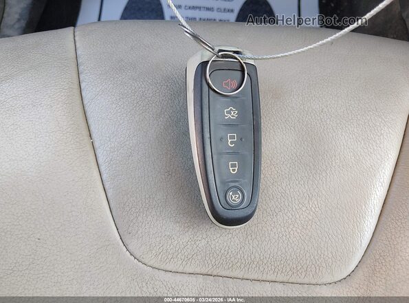 1FADP3N23GL326561 2016 FORD FOCUS Silver Vista del salpicadero