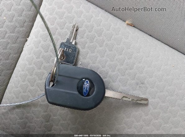 1FADP5AU4JL102502 2018 FORD C-MAX HYBRID Красный Вид панели приборов