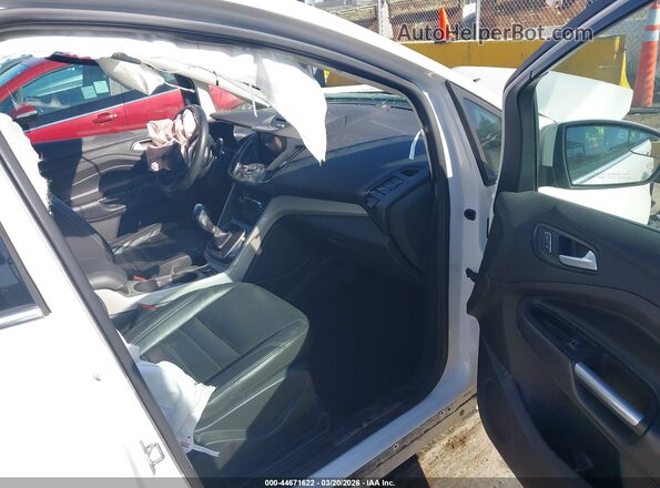 1FADP5BU5GL111023 2016 FORD C-MAX HYBRID Белый Вид салона спереди