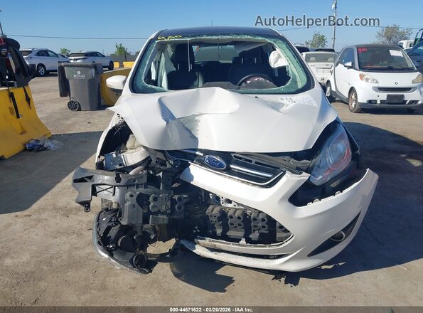 1FADP5BU5GL111023 2016 FORD C-MAX HYBRID Белый Вид щитка приборов