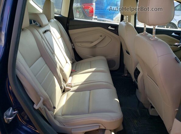 1FADP5CU4GL102036 2016 FORD C-MAX Blue Widok wnętrza z tyłu
