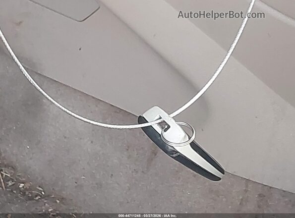 1FADP5CU5GL109352 2016 FORD C-MAX ENERGI White Widok deski rozdzielczej