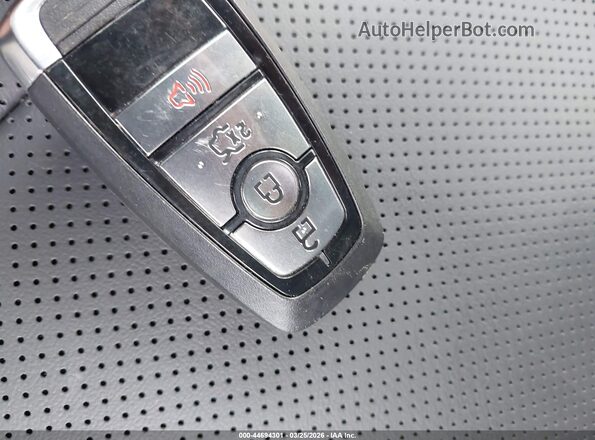 1FAGP8UH9T5109448 2026 FORD MUSTANG Blue Widok deski rozdzielczej