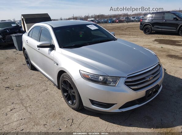 1FAHP2E88HG112983 2017 FORD TAURUS Серебряный Передняя правая четверть