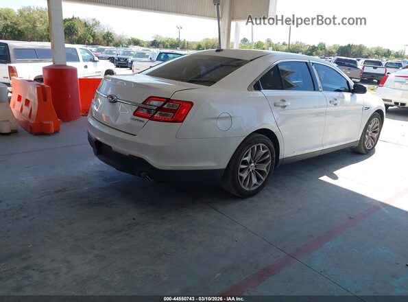 1FAHP2F83JG109784 2018 FORD TAURUS Белый Задняя правая четверть