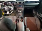 2016 Ford Mustang Золотой vin: 1FATP8EM5G5304219