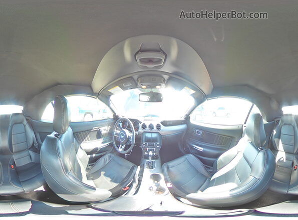 1FATP8UH0L5137833 2020 FORD MUSTANG Серый Панорамный вид салона 360°