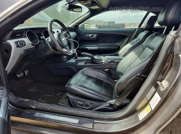 1FATP8UH2G5243383 2016 FORD MUSTANG Серый Вид салона спереди
