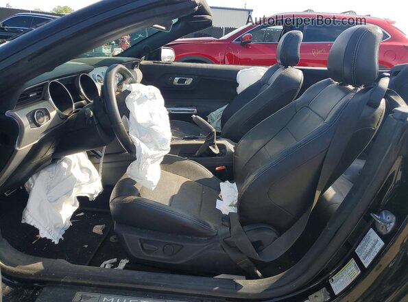 1FATP8UH2M5111509 2021 FORD MUSTANG Black Вид салону спереду