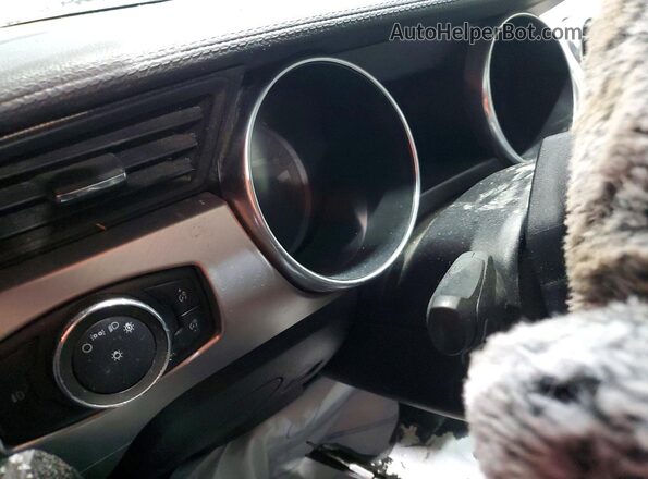 1FATP8UH4L5134384 2020 FORD MUSTANG White Vista del cuadro de instrumentos