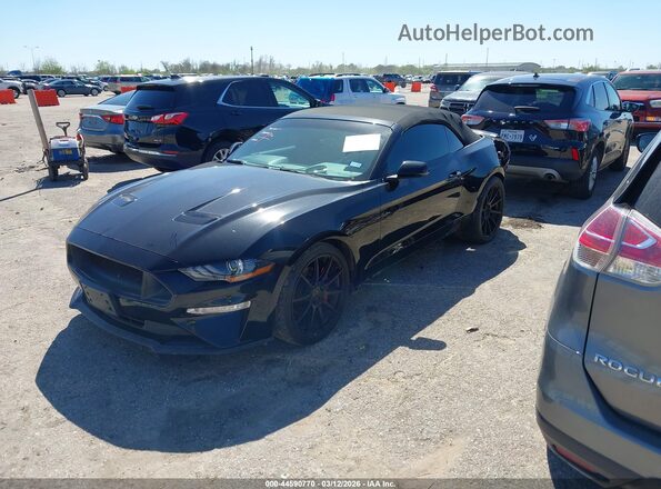 1FATP8UH6J5111282 2018 FORD MUSTANG Черный Передняя левая четверть