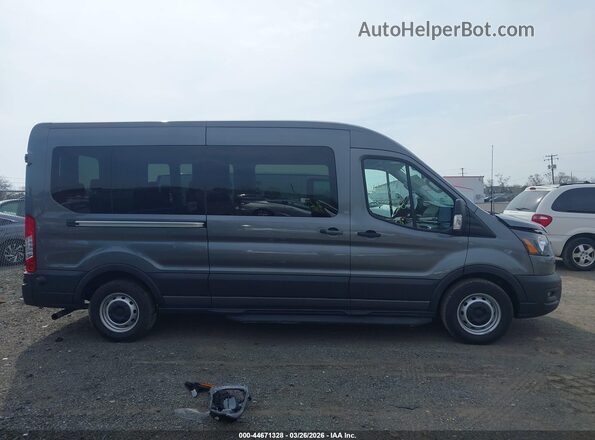 1FBAX2C81RKA17943 2024 FORD PASSENGER Серый Панорамный вид салона 360°