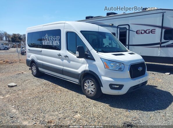 1FBAX2C82MKA49695 2021 FORD PASSENGER White წინა მარჯვენა