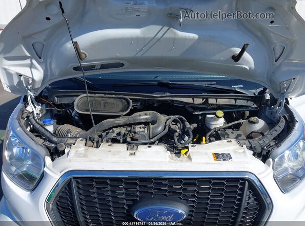 1FBAX2C86NKA67084 2022 FORD PASSENGER White Widok z tyłu