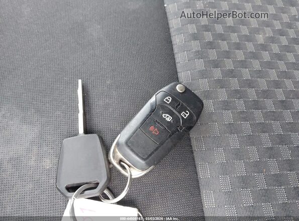 1FBAX2C87MKA74463 2021 FORD PASSENGER Белый Вид панели приборов