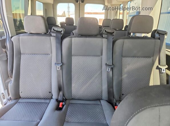 1FBAX2C88RKA73345 2024 FORD TRANSIT Белый Вид задних сидений
