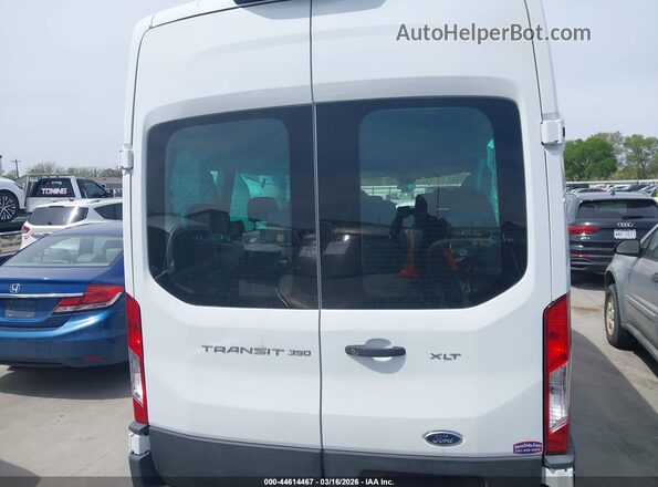 1FBAX2X82NKA79906 2022 FORD PASSENGER Белый 
