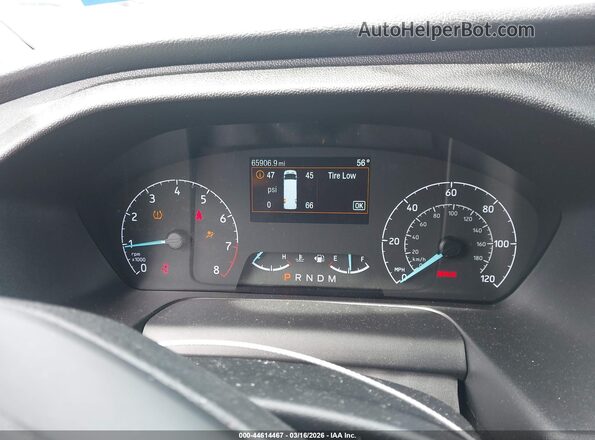 1FBAX2X82NKA79906 2022 FORD PASSENGER Белый Вид задних сидений