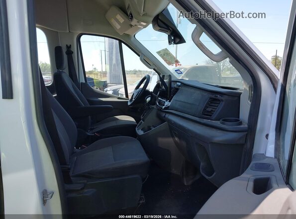 1FBAX2X89PKB08160 2023 FORD PASSENGER White Widok wnętrza z przodu