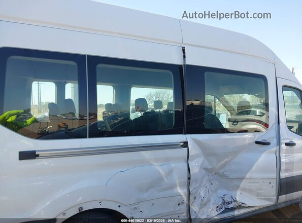 1FBAX2X89PKB08160 2023 FORD PASSENGER White Widok wnętrza 360 stopni