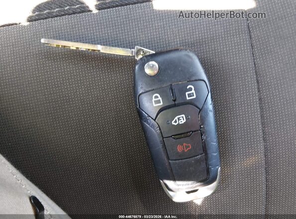 1FBAX2YG1LKA45927 2020 FORD PASSENGER Белый Вид панели приборов