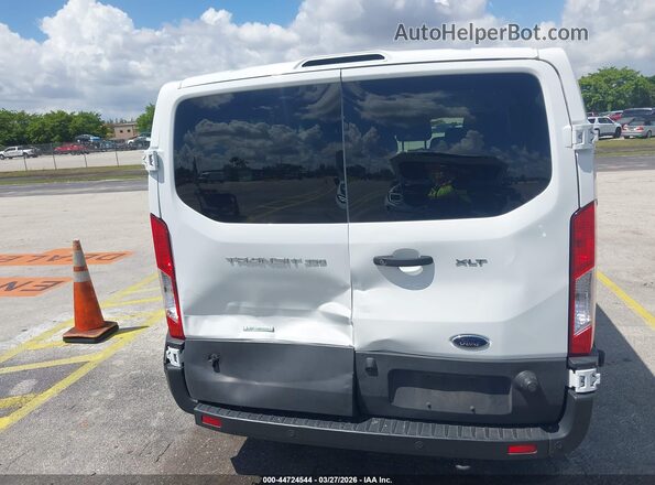 1FBAX2YG2RKA21368 2024 FORD PASSENGER Белый 