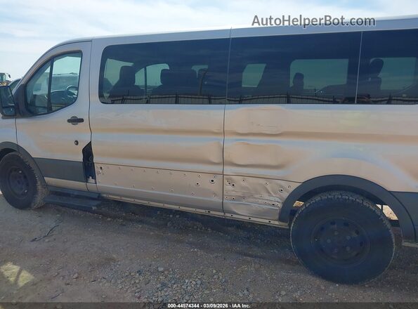 1FBZX2ZM7HKA55859 2017 FORD TRANSIT-350 Silver Դիմացի տեսք