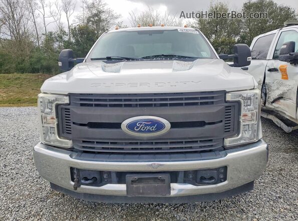1FD8W3GT7JEC82446 2018 FORD F350 White Vista frontal