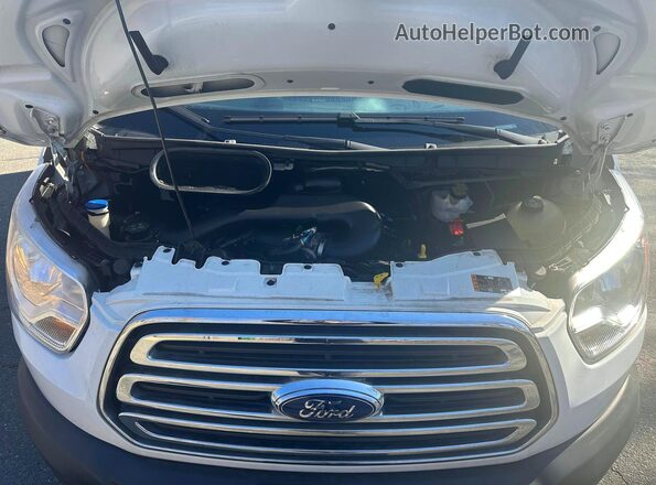 1FDBW5PM2HKB09021 2017 FORD TRANSIT White Vista interior trasera