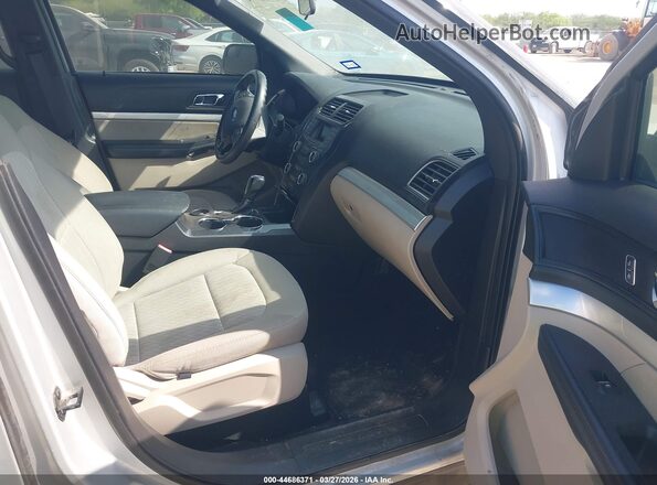1FM5K7B84KGA46142 2019 FORD FORD EXPLORER Серебряный Вид салона спереди