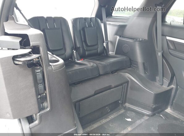1FM5K7D80HGE13849 2017 FORD FORD EXPLORER White VIN კოდის სტიკერის ხედი