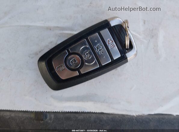 1FM5K7F84JGA82194 2018 FORD FORD EXPLORER Серебряный Вид панели приборов